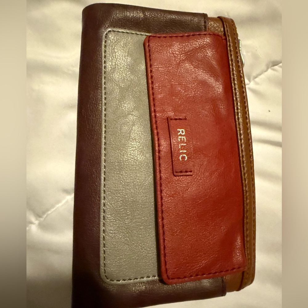 Relic colorblock wallet